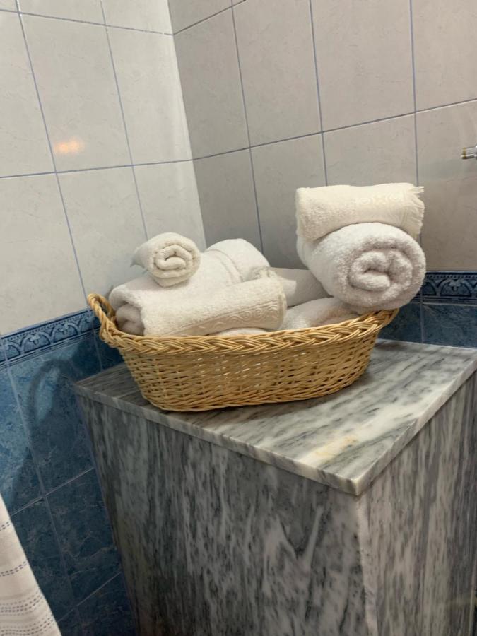 Vila Demaj! Free Parking Берат Екстер'єр фото