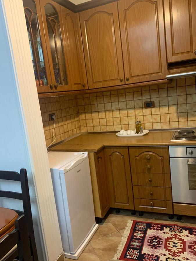 Vila Demaj! Free Parking Берат Екстер'єр фото