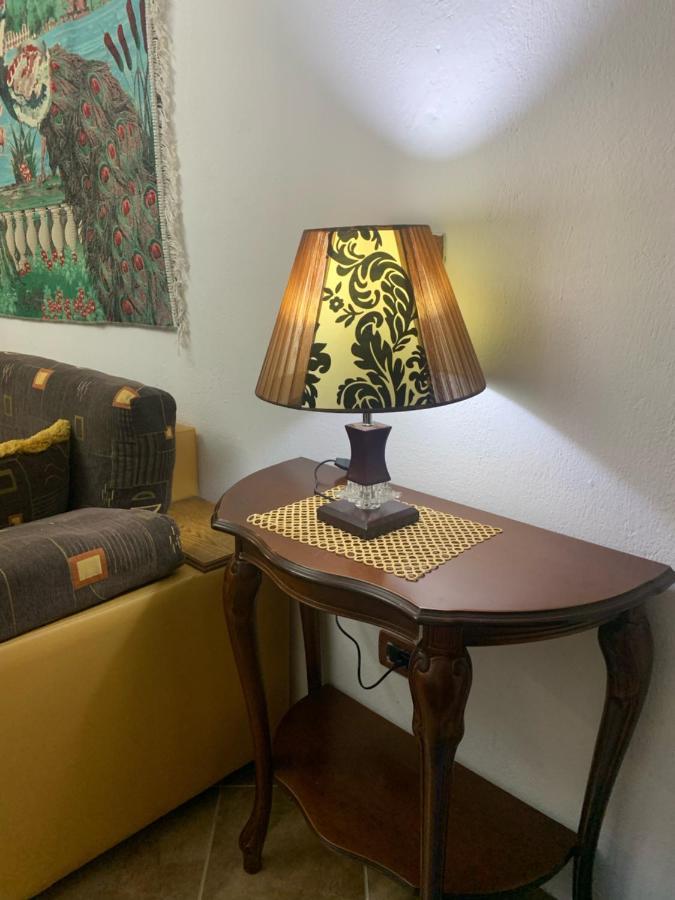 Vila Demaj! Free Parking Берат Екстер'єр фото